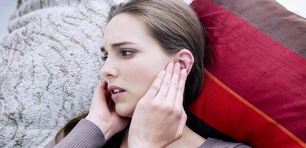 Acúfenos, el zumbido constante